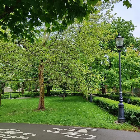 Lejlighed W Banku Ii